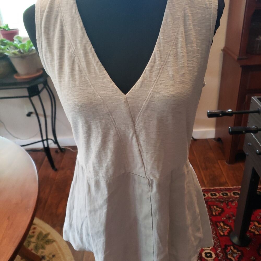 Cut Loose XS grey‎ peplem tank